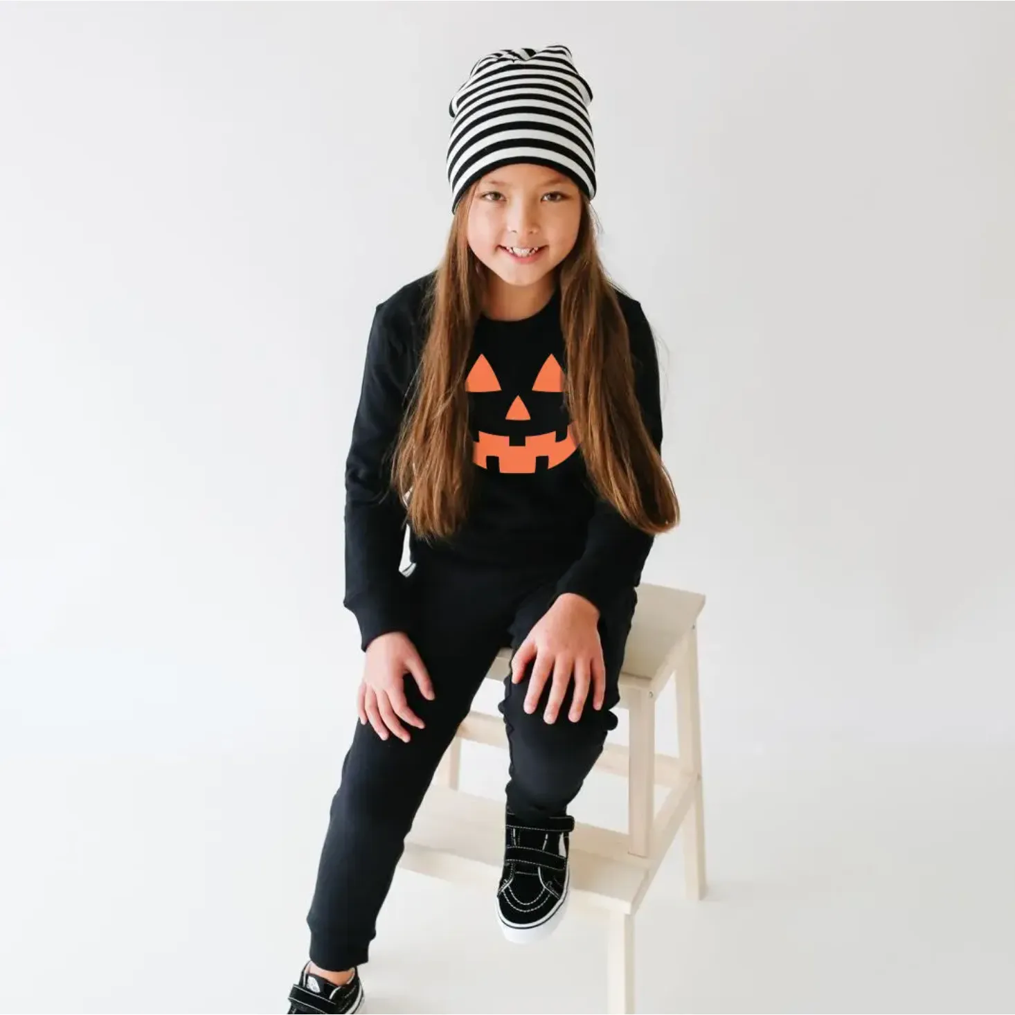 jack o lantern halloween raglan sweatshirt